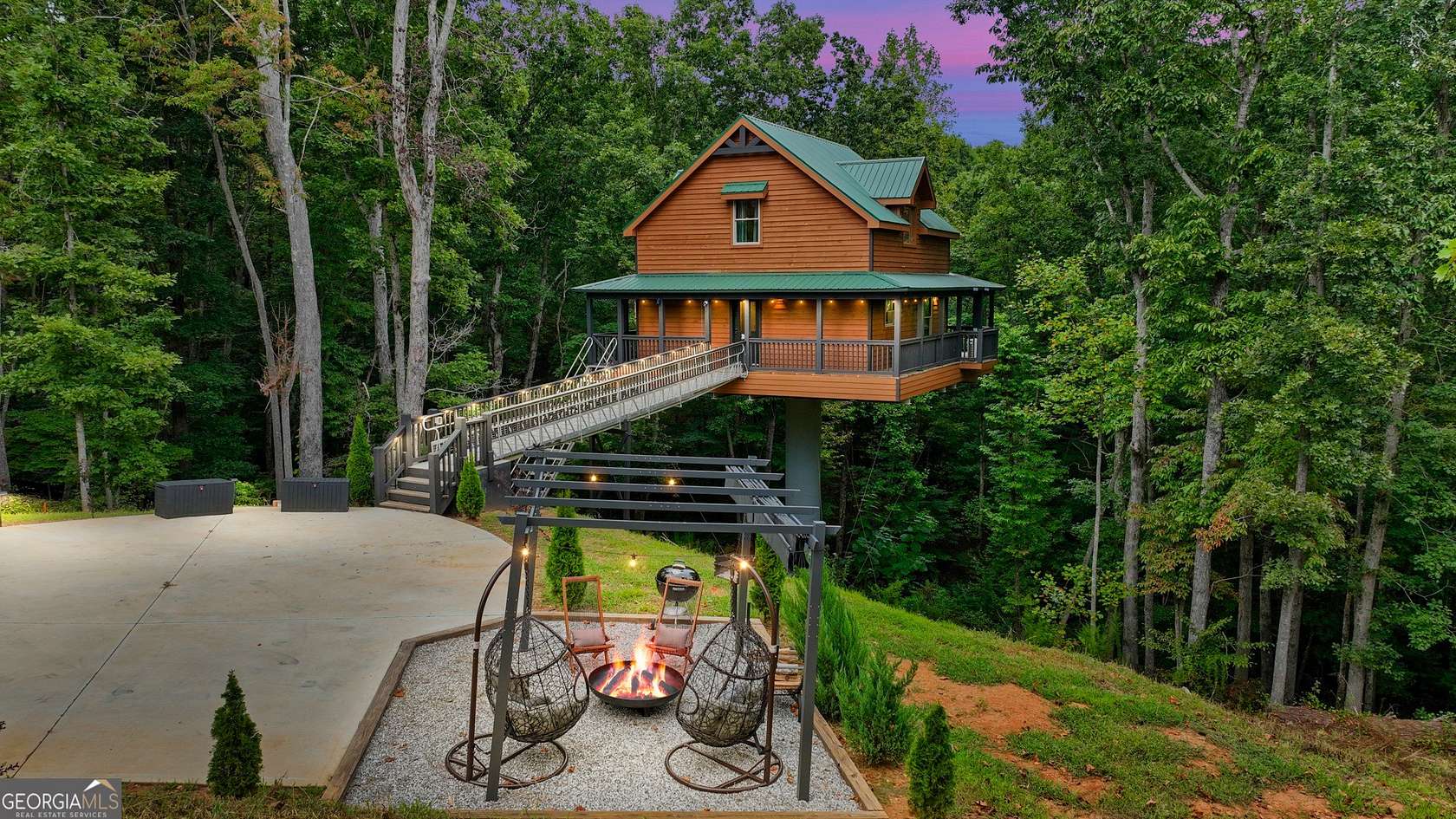 2 Acres of Land with Home for Sale in Cleveland, Georgia