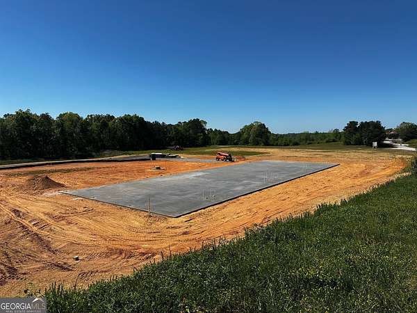 5 Acres of Improved Commercial Land for Lease in Clarkesville, Georgia