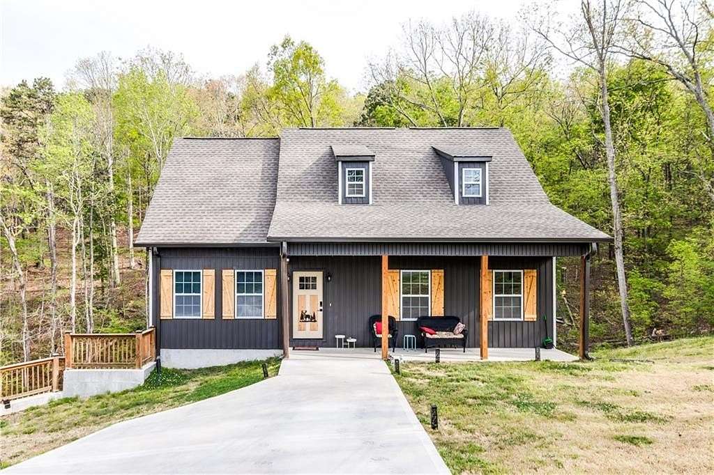 1.7 Acres of Land with Home for Sale in Calhoun, Georgia