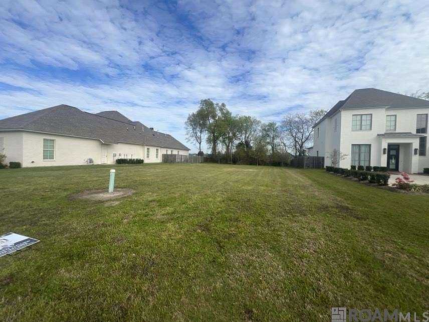 0.31 Acres of Residential Land for Sale in Baton Rouge, Louisiana