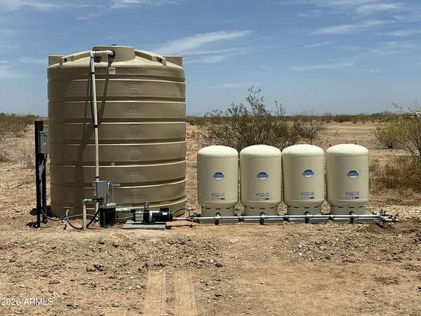 1 Acre of Land for Sale in Wittmann, Arizona