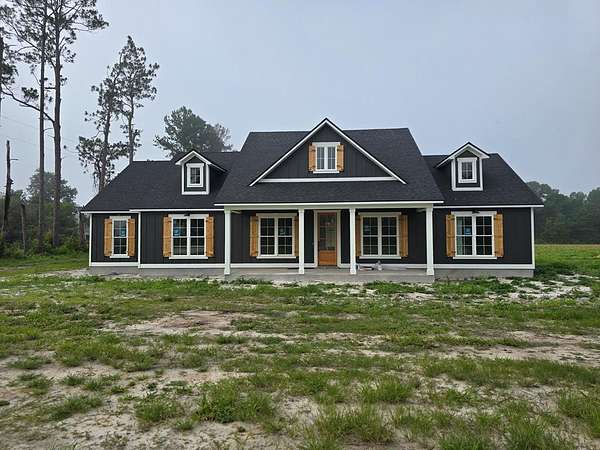 2.7 Acres of Land with Home for Sale in Nashville, Georgia