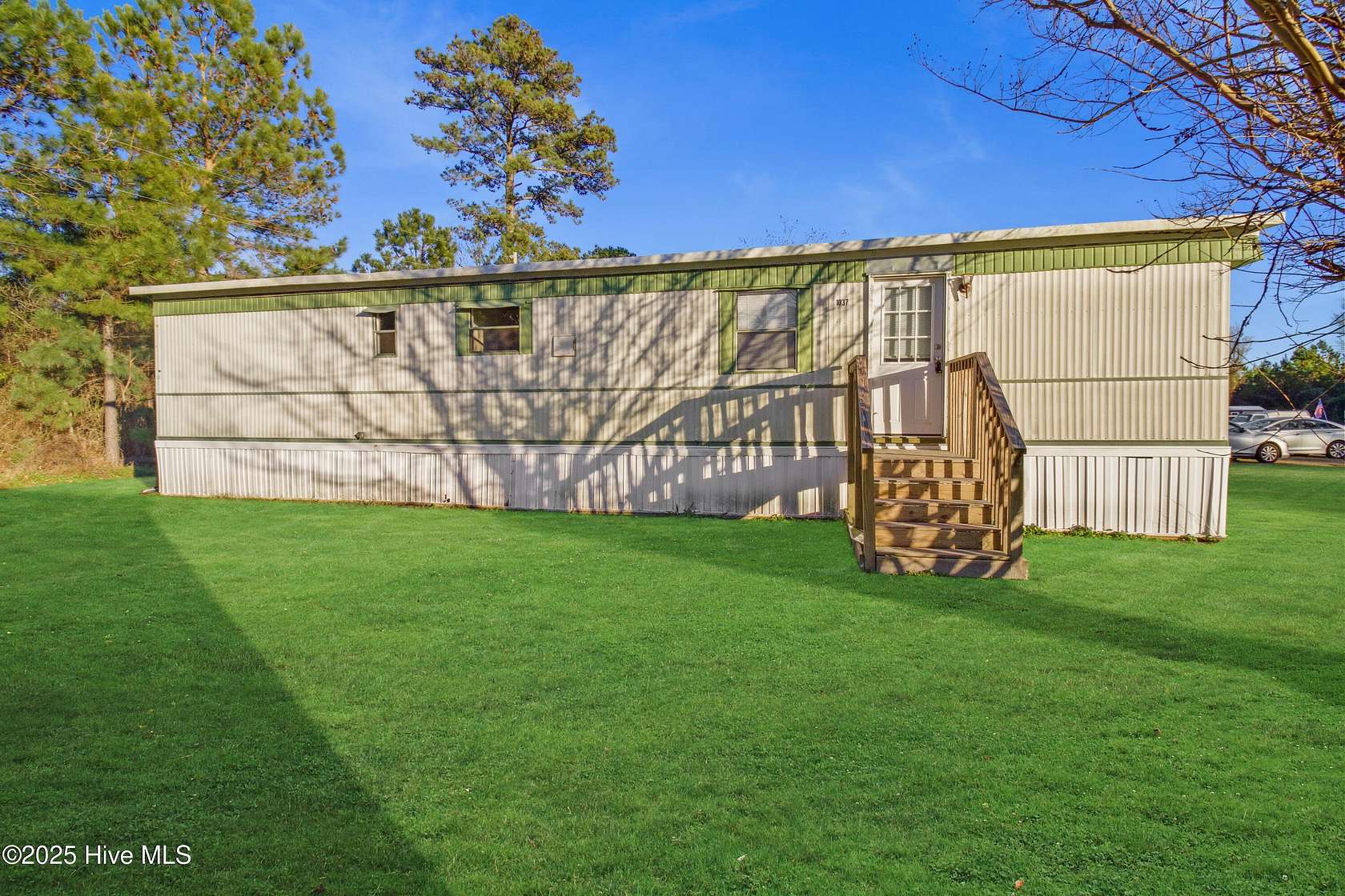 1.54 Acres of Land with Home for Lease in Midway Park, North Carolina