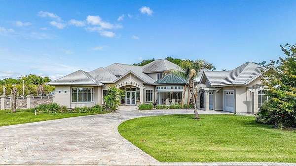 10 Acres of Land with Home for Sale in Cut Off, Louisiana