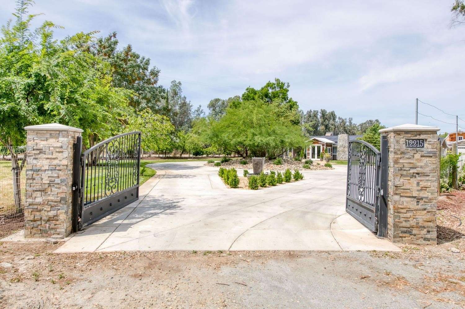 2.28 Acres of Land with Home for Sale in Fresno, California