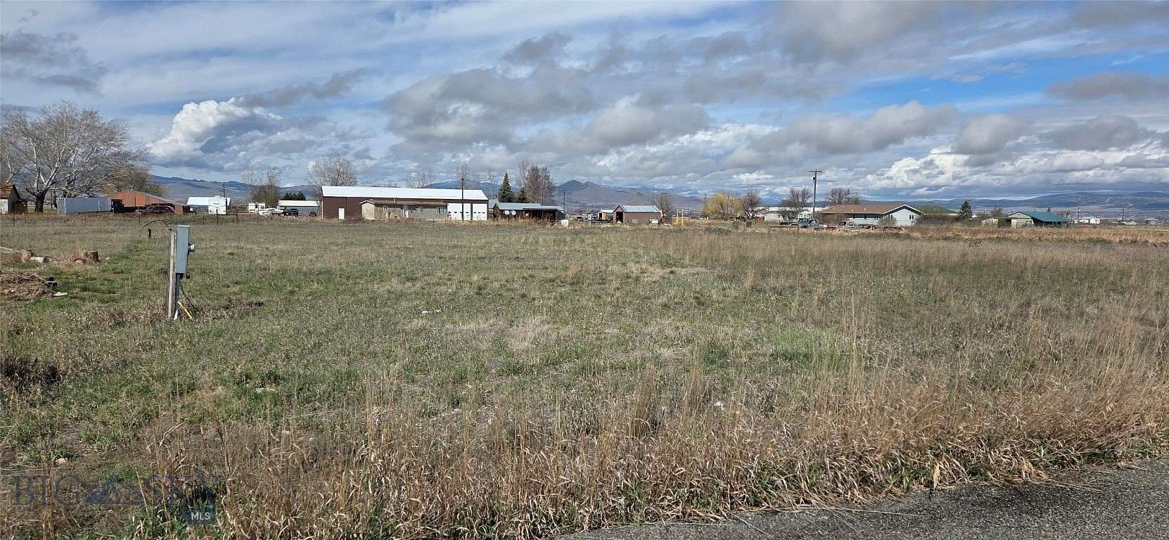 1 Acre of Land for Sale in Helena, Montana