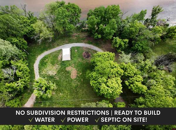 1.87 Acres of Residential Land for Sale in Norfork, Arkansas