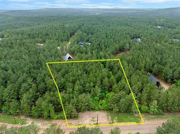 1.33 Acres of Residential Land for Sale in Broken Bow, Oklahoma
