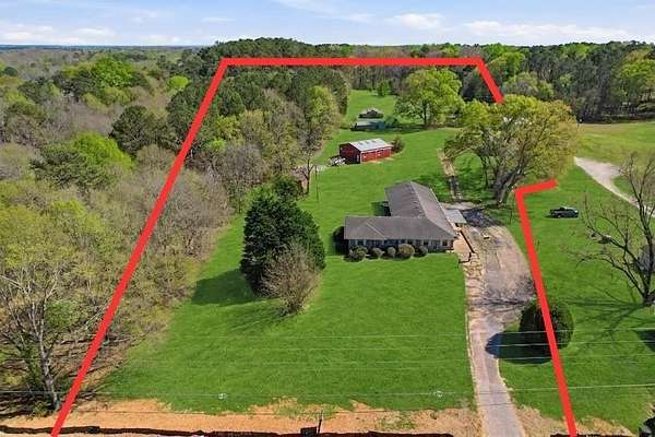 5.67 Acres of Improved Mixed-Use Land for Sale in Covington, Georgia