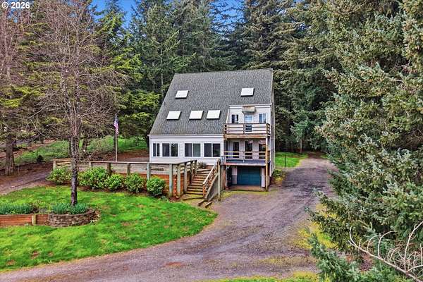 5 Acres of Land with Home for Sale in Beavercreek, Oregon