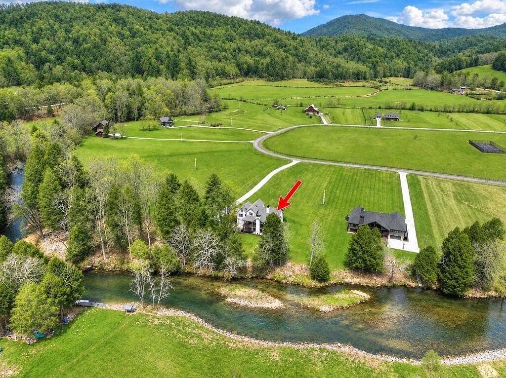 2.5 Acres of Land with Home for Sale in Suches, Georgia