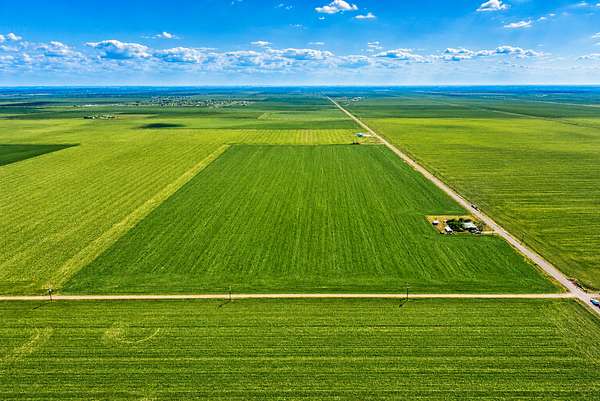 10 Acres of Land for Sale in Corpus Christi, Texas