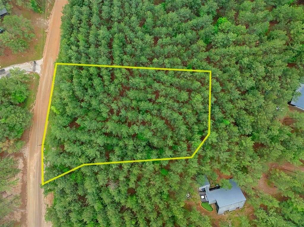 1.33 Acres of Residential Land for Sale in Broken Bow, Oklahoma