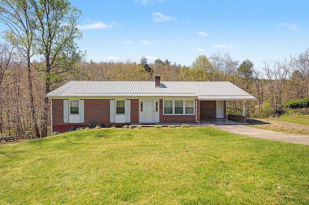 2.15 Acres of Land with Home for Sale in Ivanhoe, Virginia