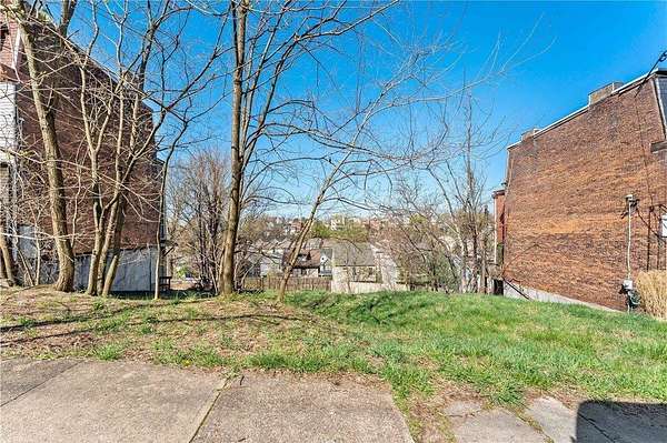 0.17 Acres of Residential Land for Sale in Mount Washington, Pennsylvania