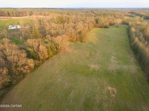 Land for Sale in Hollow Rock, Tennessee