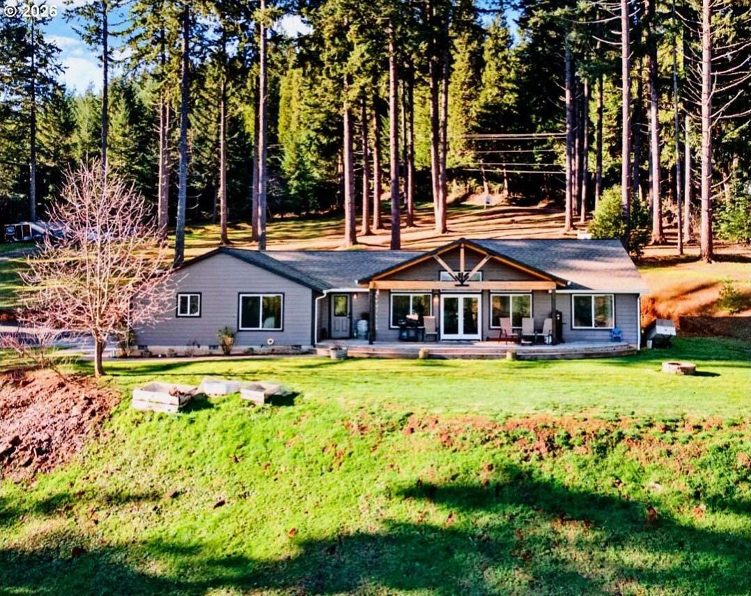3.15 Acres of Land with Home for Sale in Veneta, Oregon
