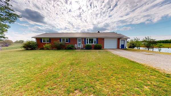 3.18 Acres of Land with Home for Sale in Smiths Grove, Kentucky