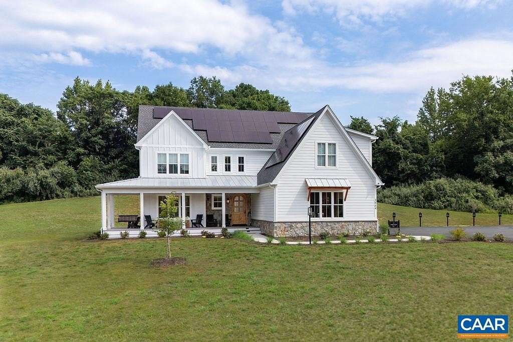 8 Acres of Land with Home for Sale in Afton, Virginia