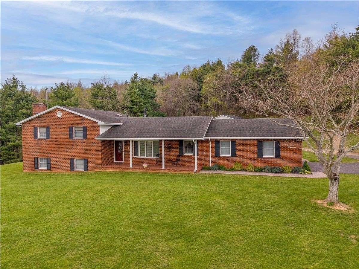 6 Acres of Land with Home for Sale in Copper Hill, Virginia