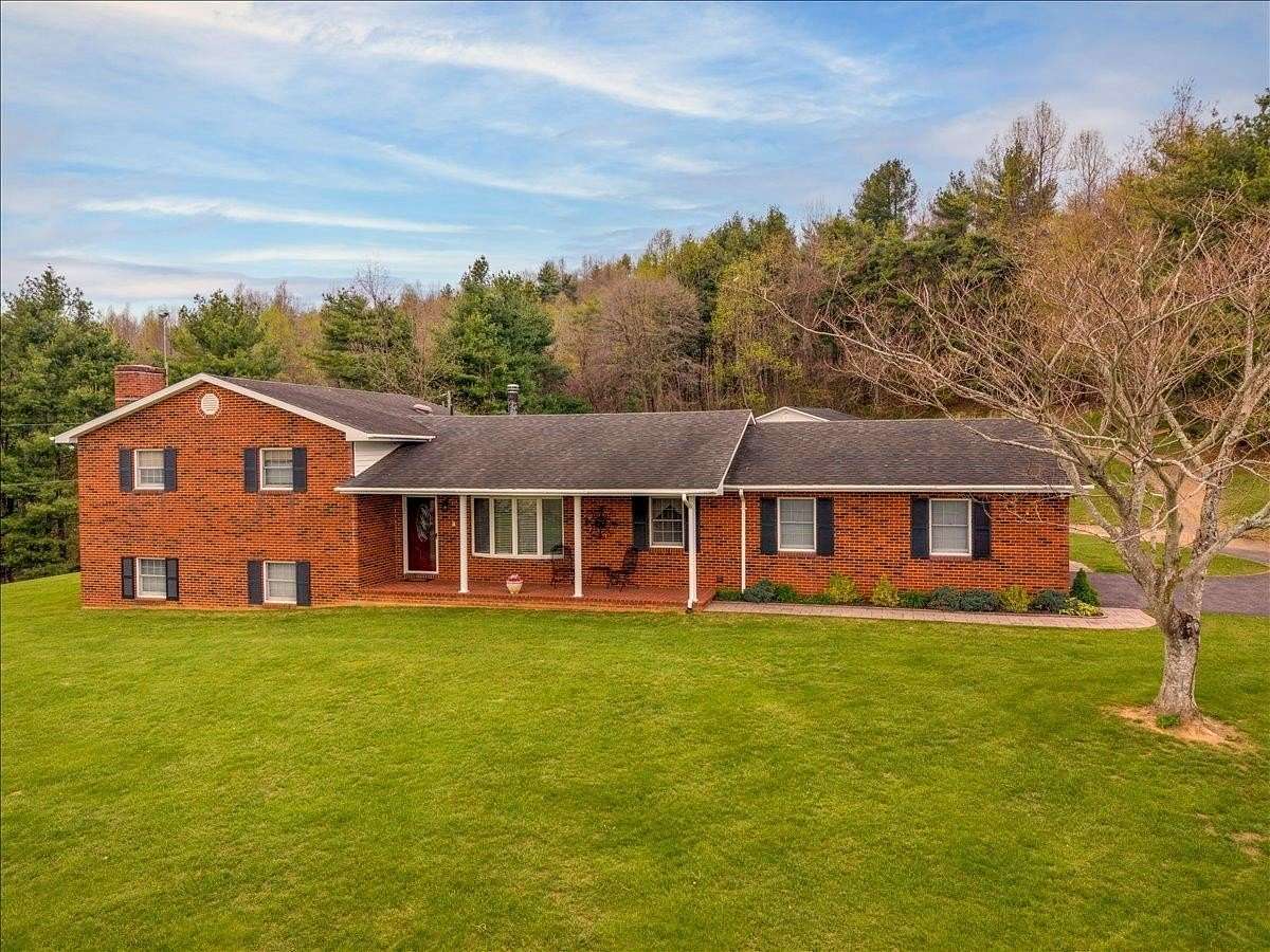 6 Acres of Land with Home for Sale in Copper Hill, Virginia