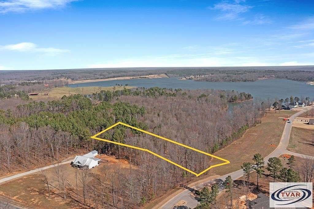 1 Acre of Residential Land for Sale in Huntingdon, Tennessee