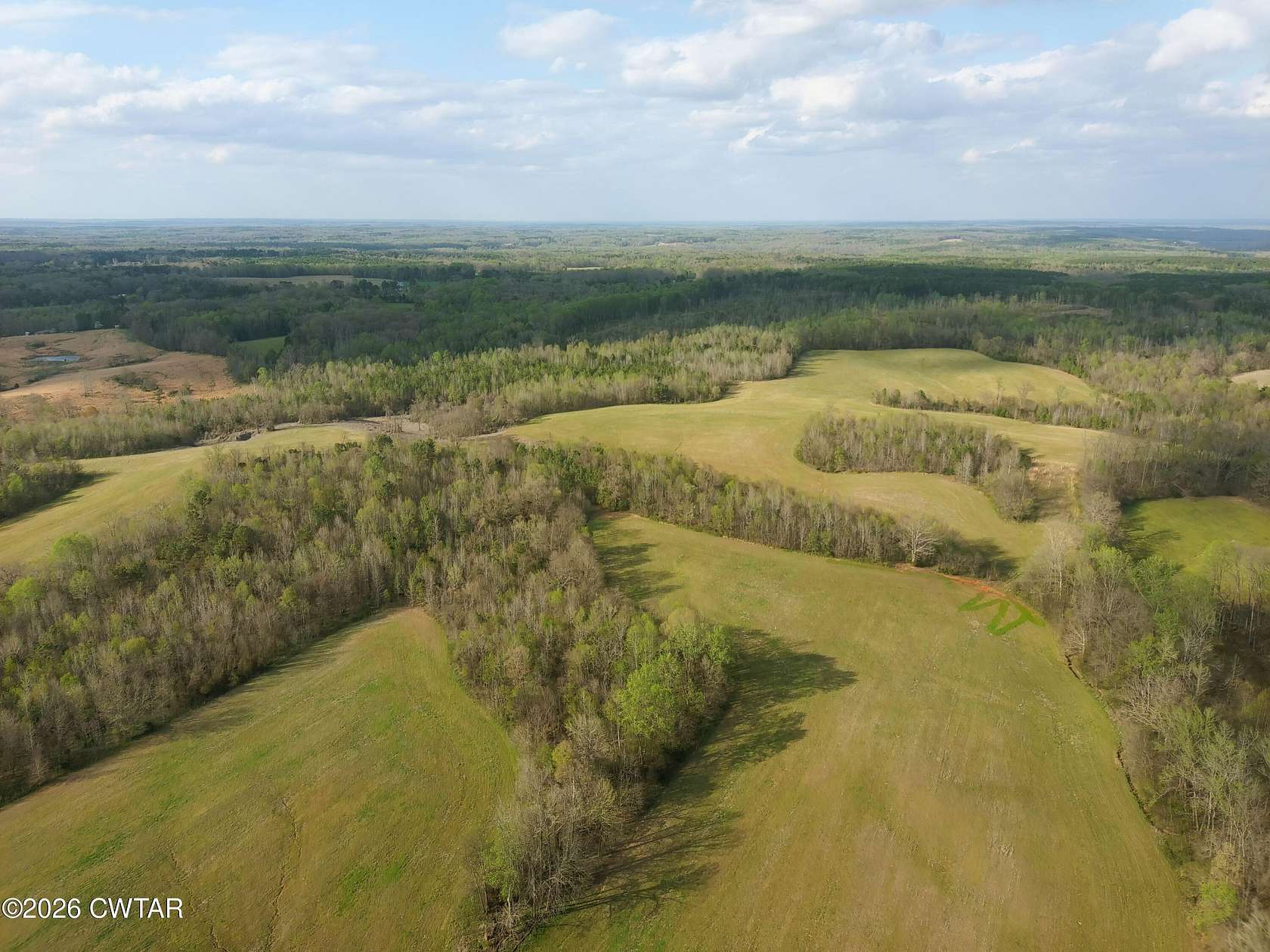 Land for Sale in Hollow Rock, Tennessee