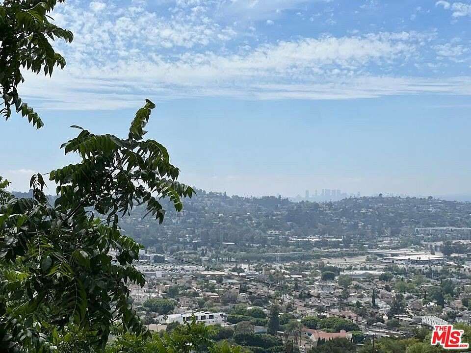 0.15 Acres of Residential Land for Sale in Los Angeles, California