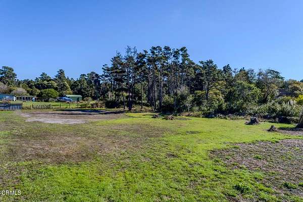 0.97 Acres of Mixed-Use Land for Sale in Fort Bragg, California