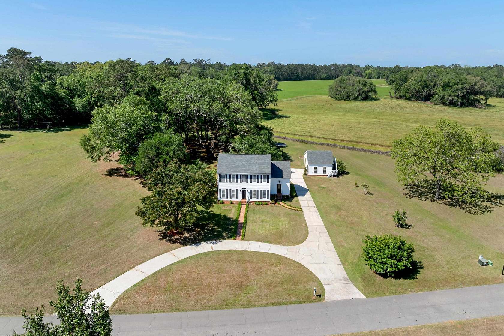 2.83 Acres of Land with Home for Sale in Tallahassee, Florida