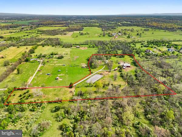 15 Acres of Land with Home for Sale in Berryville, Virginia