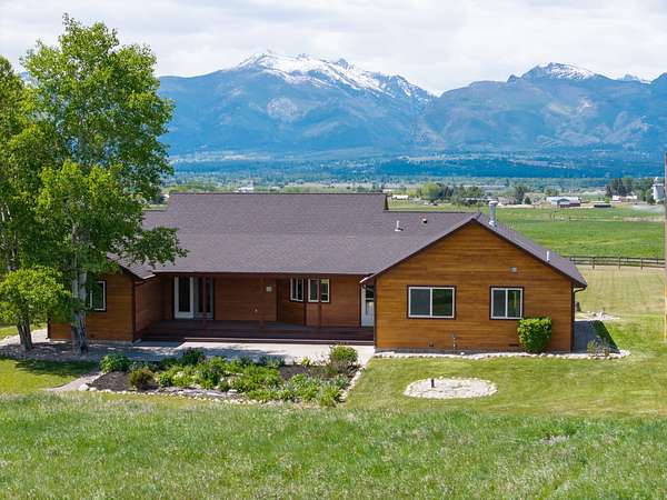 9.72 Acres of Land with Home for Sale in Corvallis, Montana