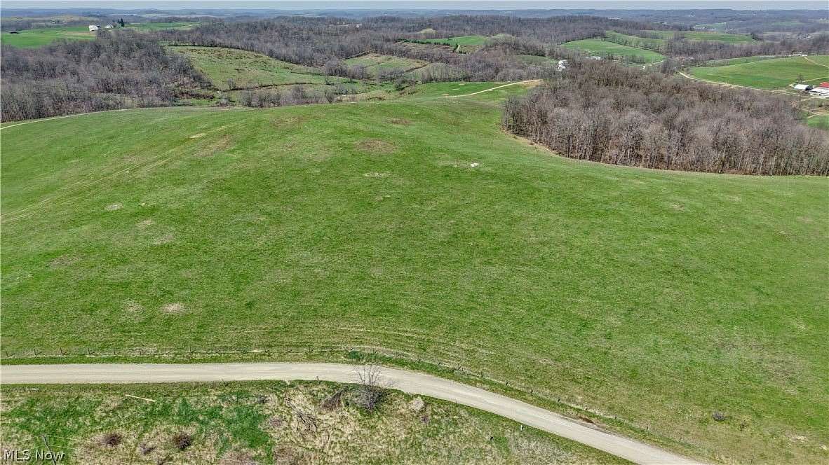 7.7 Acres of Land for Auction in Millersburg, Ohio