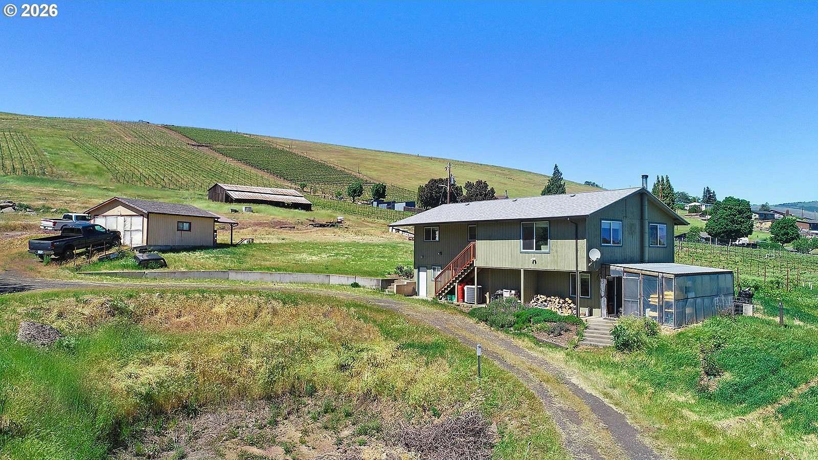 15.6 Acres of Land with Home for Sale in Chenoweth, Oregon
