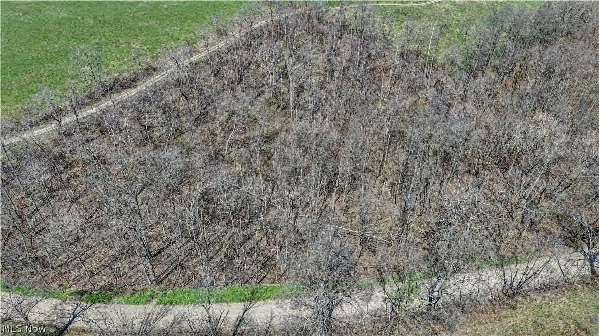 5.72 Acres of Land for Auction in Millersburg, Ohio