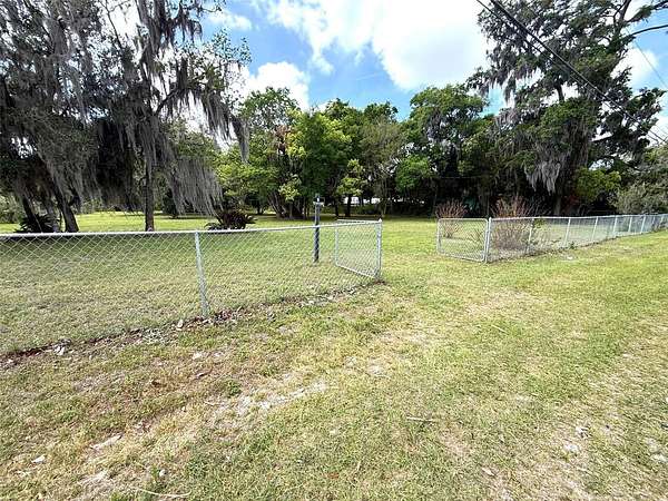 1.37 Acres of Residential Land for Sale in Ocala, Florida