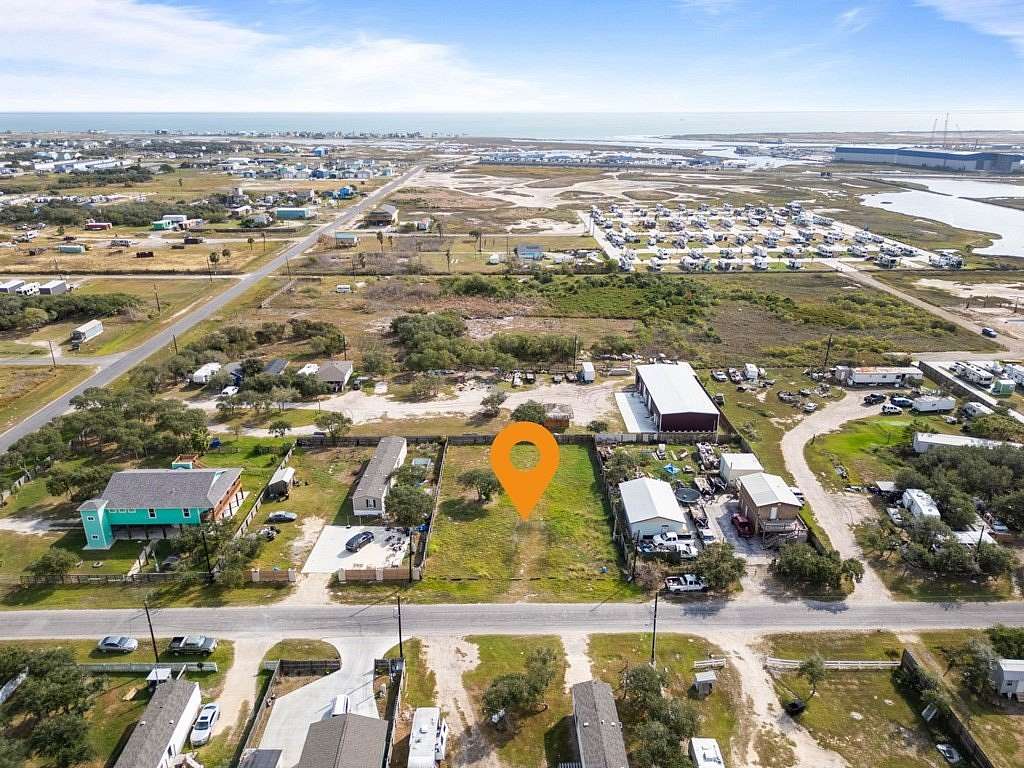 0.32 Acres of Residential Land for Sale in Rockport, Texas