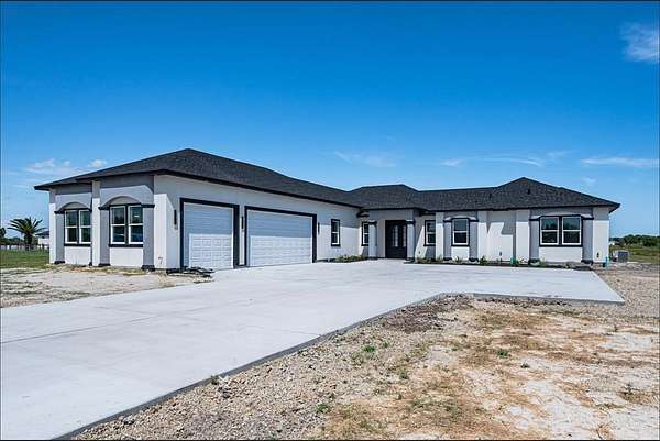 1.6 Acres of Land with Home for Sale in Rockport, Texas