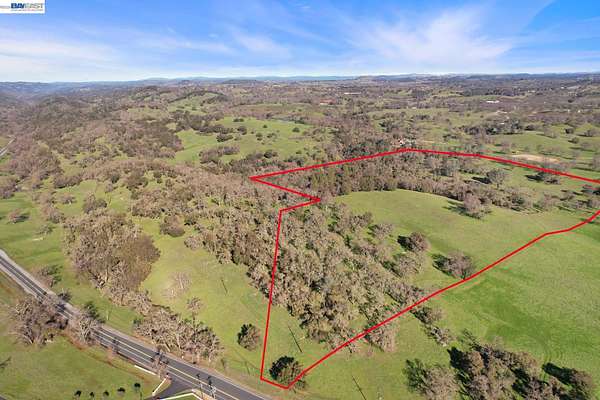 46.2 Acres of Agricultural & Residential Land for Sale in Plymouth, California