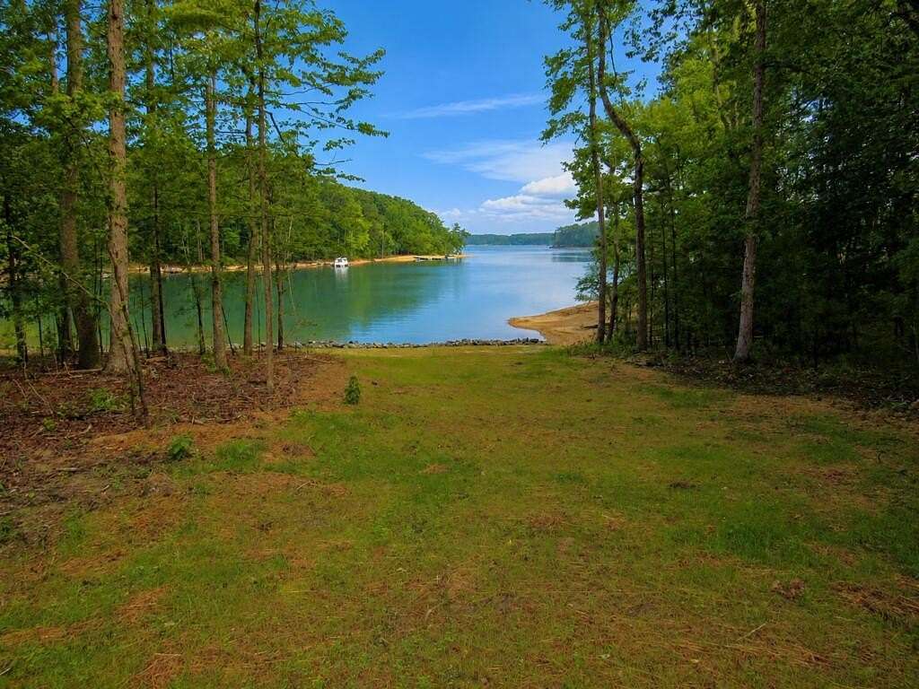 0.88 Acres of Residential Land for Sale in Manson, North Carolina