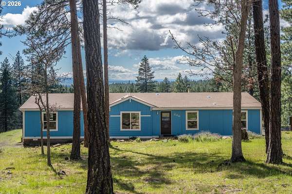 5 Acres of Land with Home for Sale in Goldendale, Washington