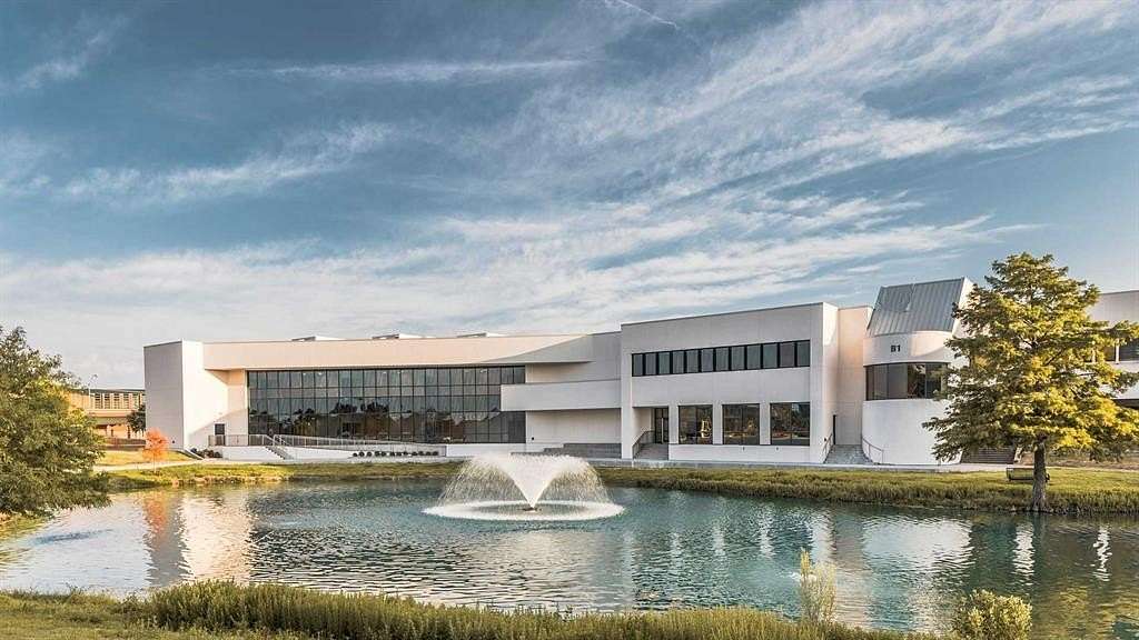 1.64 Acres of Land with Home for Sale in Lucas, Texas