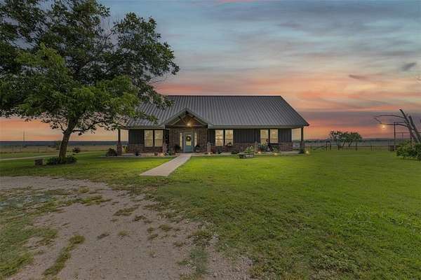 3.68 Acres of Land with Home for Sale in Walnut Springs, Texas