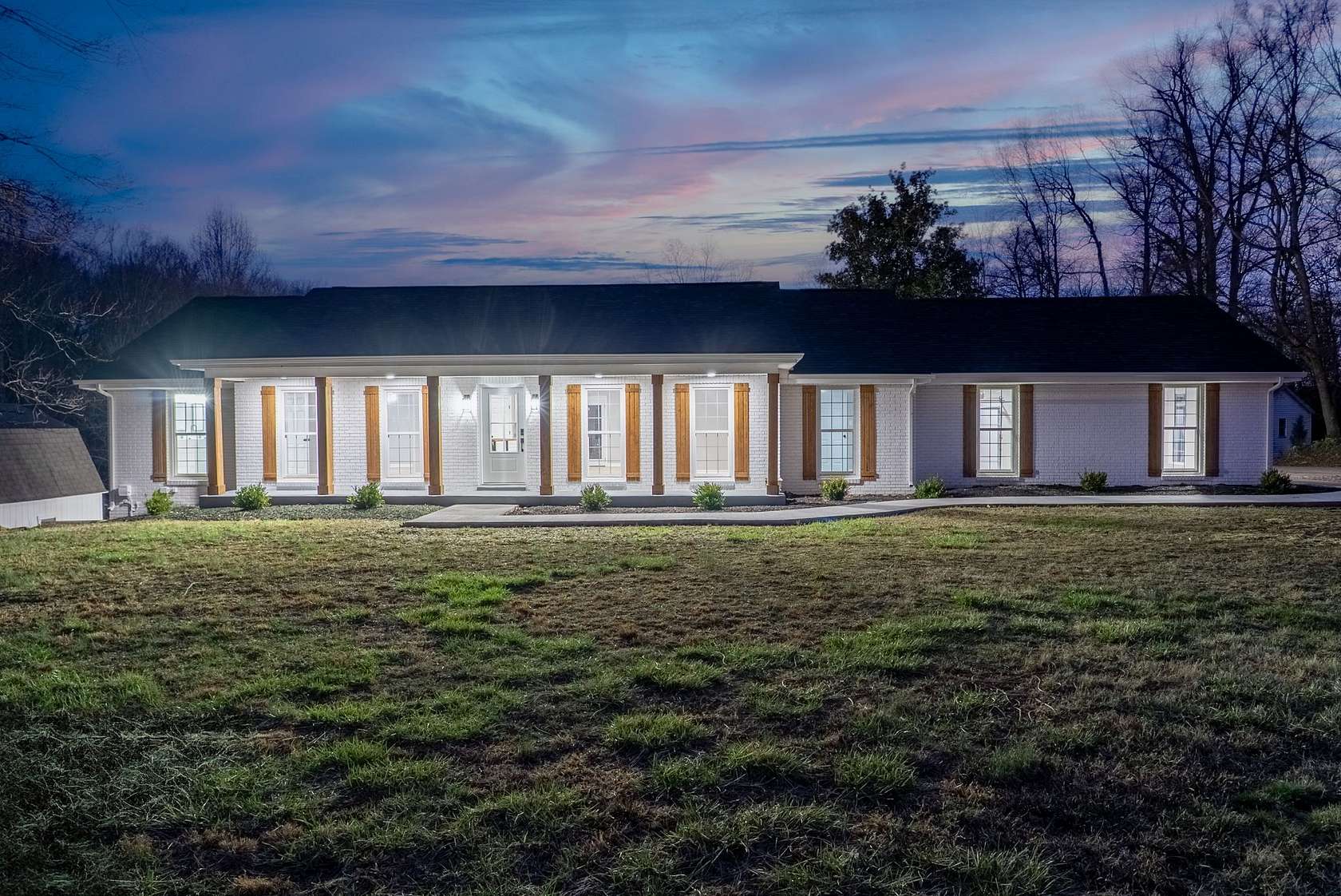 4.47 Acres of Land with Home for Sale in Cunningham, Tennessee