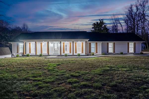 4.47 Acres of Land with Home for Sale in Cunningham, Tennessee