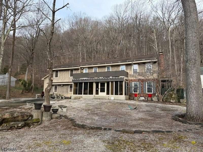 1.82 Acres of Land with Home for Sale in Roxbury Township, New Jersey