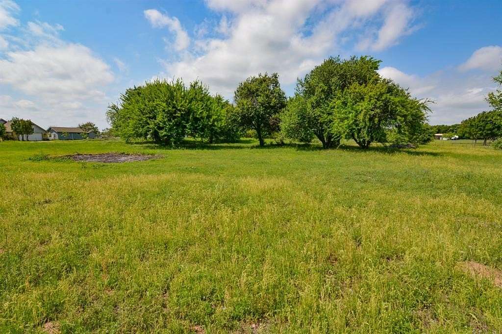 5 Acres of Residential Land for Sale in Granbury, Texas