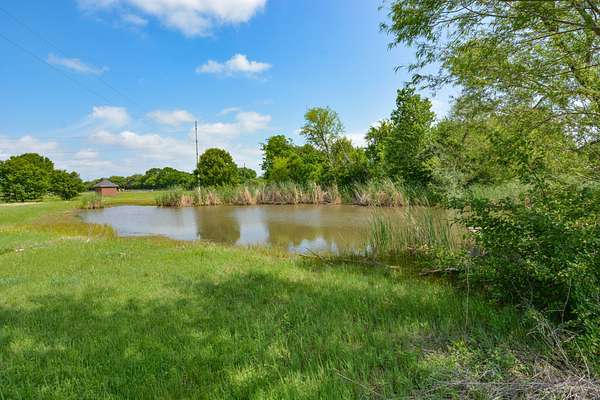 5 Acres of Residential Land for Sale in Granbury, Texas