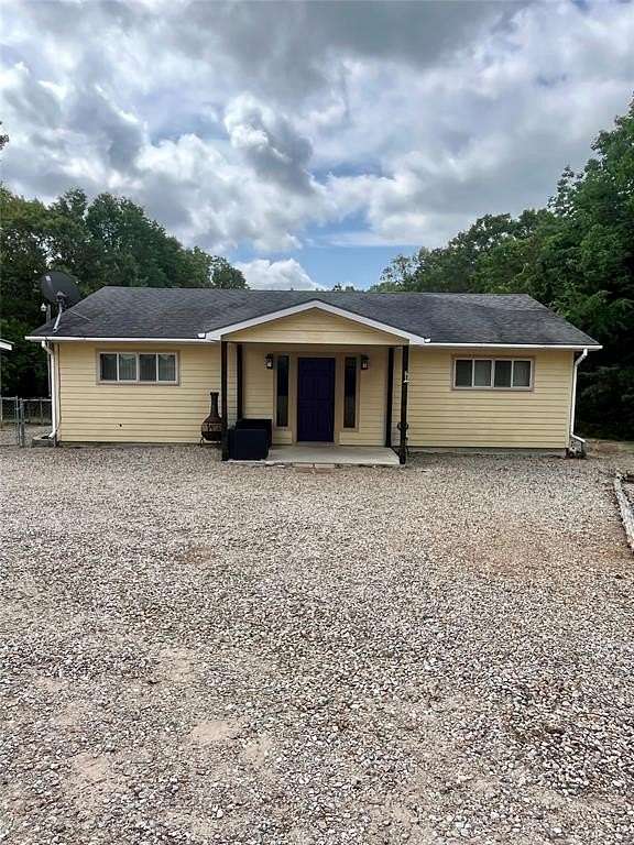 4 Acres of Land with Home for Sale in Alba, Texas