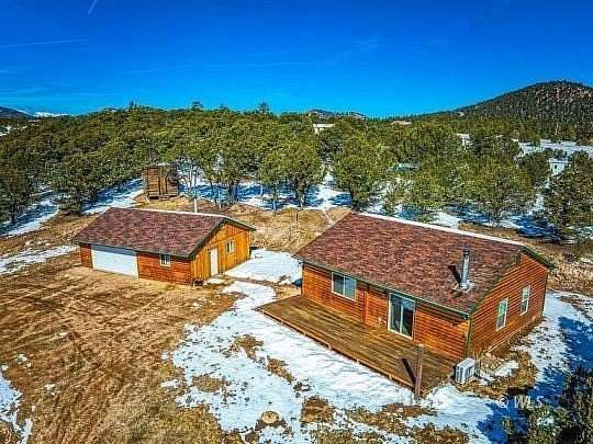 2.69 Acres of Land with Home for Sale in Cotopaxi, Colorado